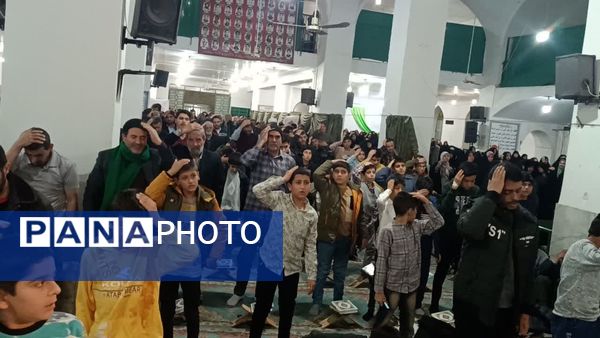 برگزاری محفل انس با قرآن «میهمانی آیه‌ها» در مسجد قمر بنی‌هاشم یزد