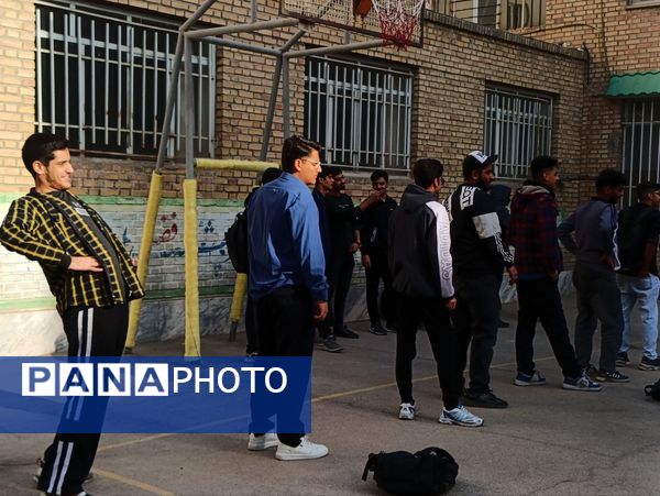 ورزش، نشاط، رفاقت؛ یک روز متفاوت در هنرستان شیخ‌الرئیس مشهد 
