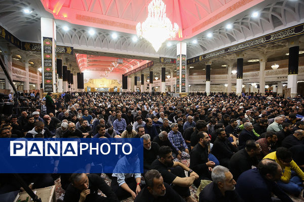 آیین شمعدان‌گردانی و خطبه خوانی شام رحلت حضرت معصومه(س)