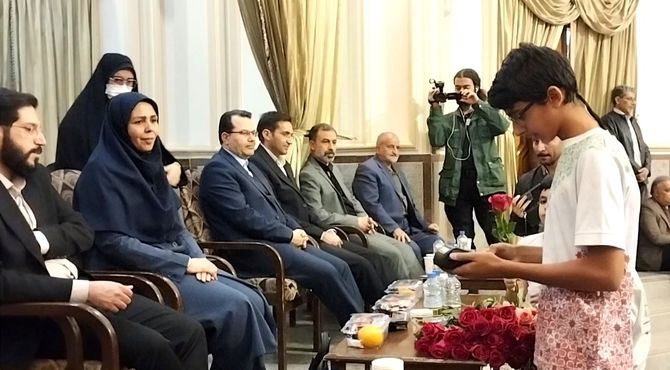 اولین مراسم گلریزان آزادسازی مادران زندانی در مشهد