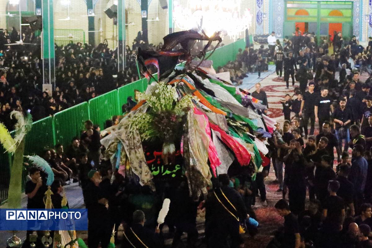 مراسم عزاداری تاسوعا، به رسم آیینهای ۴۰۰ ساله در خور و بیابانک