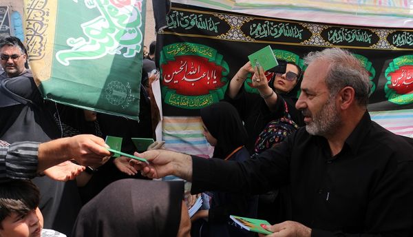 برپایی موکب سازمان دانش آموزی استان اردبیل در مراسم دلدادگان حسینی
