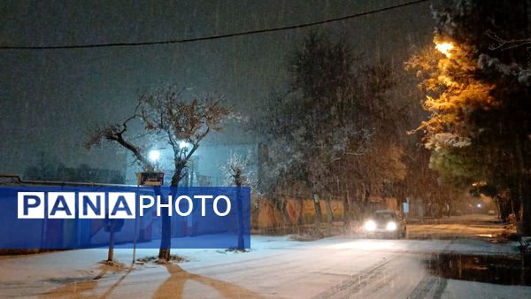 اواخر پاییز و سفید پوش شدن شهر