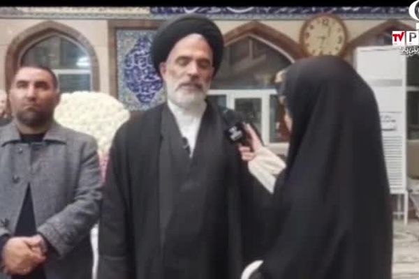 آیین اعتکاف دانش آموزان دختر سلماس