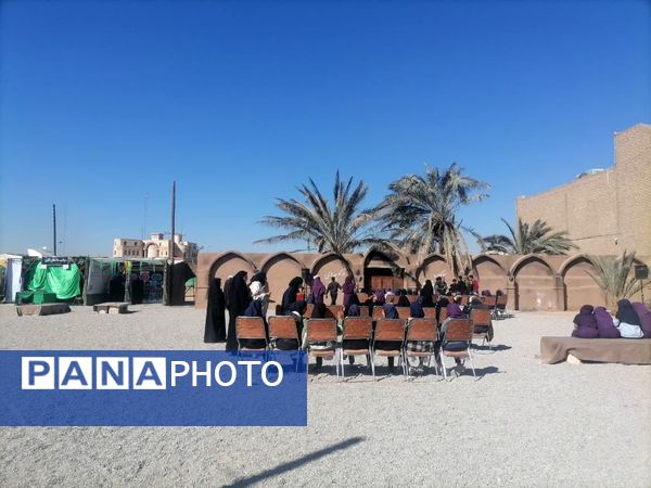 آشنایی نوجوانان با تاریخ صدر اسلام در نمایشگاه حدیث غربت یزد