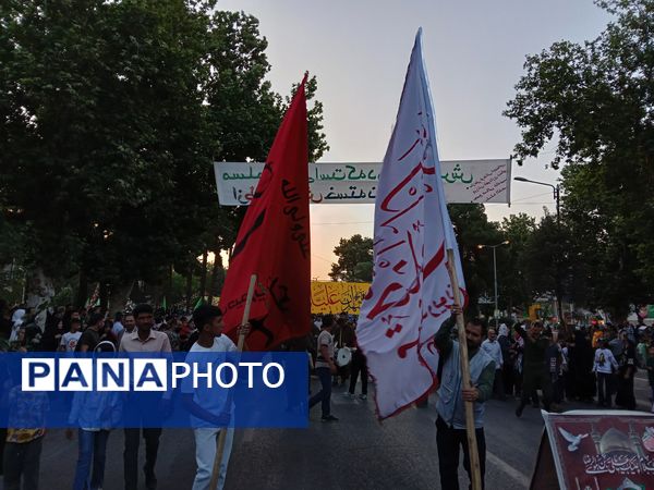 شروع حرکت راهیان عشق از میدان بی بی شطیطه تا مسجد جامع  