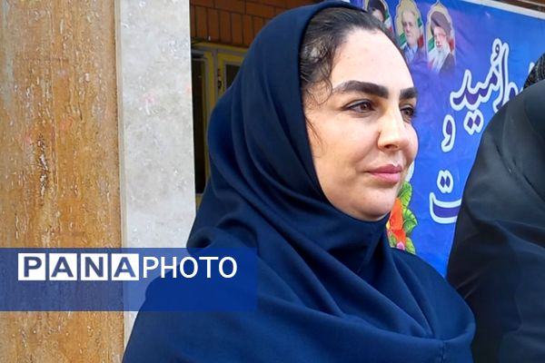 برگزاری نخستین جلسه مجمع عمومی انجمن اولیا و مربیان در دبیرستان نمونه‌دولتی ولایت بهارستان‌دو
