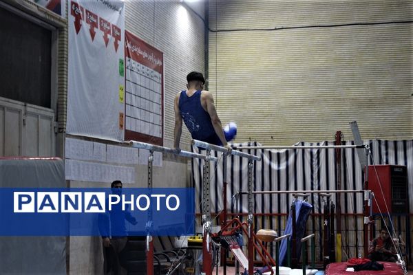 مسابقات انتخابی تیم ملی جوانان ژیمناستیک هنری در قم