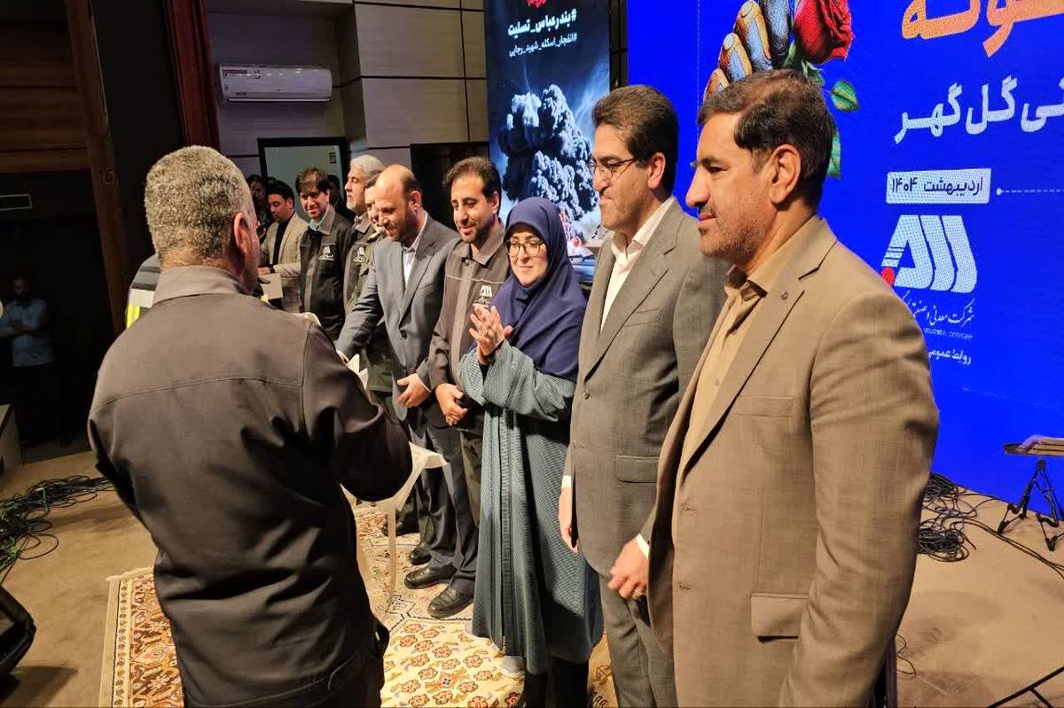 مهاجرانی: عدالت با بهبود معیشت کارگران محقق میشود