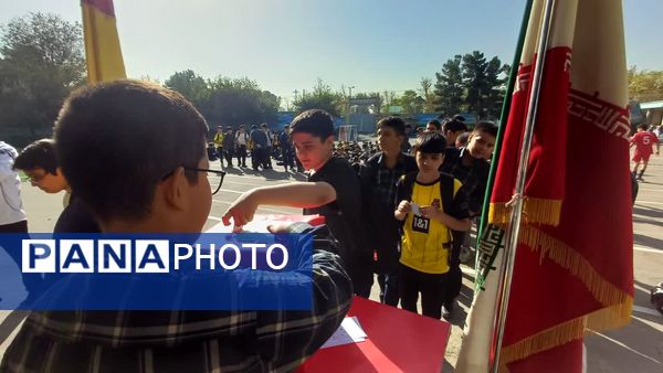 انتخابات انجمن ورزشی و المپیاد دانش‌آموزی دبیرستان اندیشه شاهد 