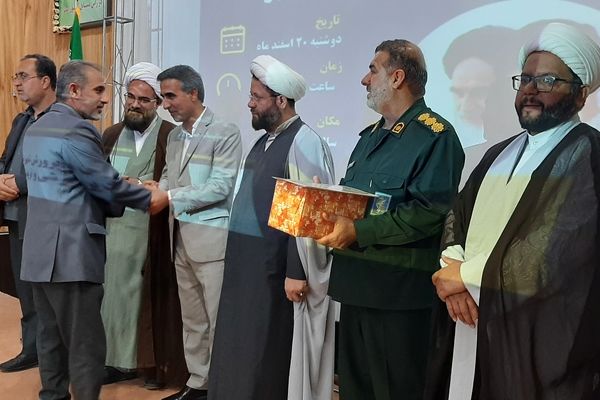 مراسم تقدیر از برترین‌‌های پارسیان در حوزه‌‌ی امور تربیتی و پرورشی 