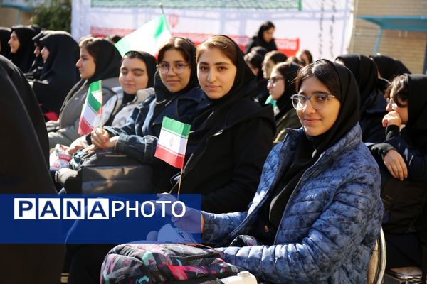 زنگ آغاز سال تحصیلی جدید در تبریز 