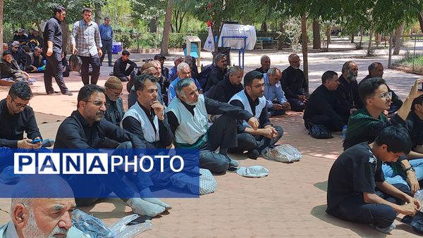 اجتماع دلدادگان اربعین حسینی شهرستان نیشابور