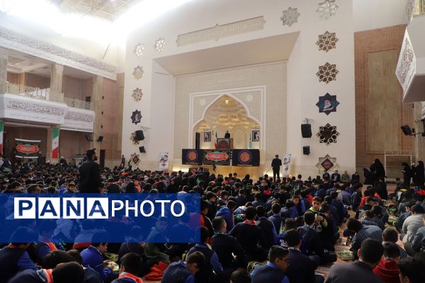 اجتماع باشکوه نوگلان فاطمی با حضور بیش از سه هزار دانش‌آموز گرگانی