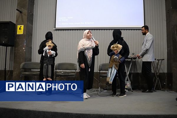 مراسم تقدیر از مربیان و مشاوران به مناسبت هفته امور تربیتی در پیشوا 