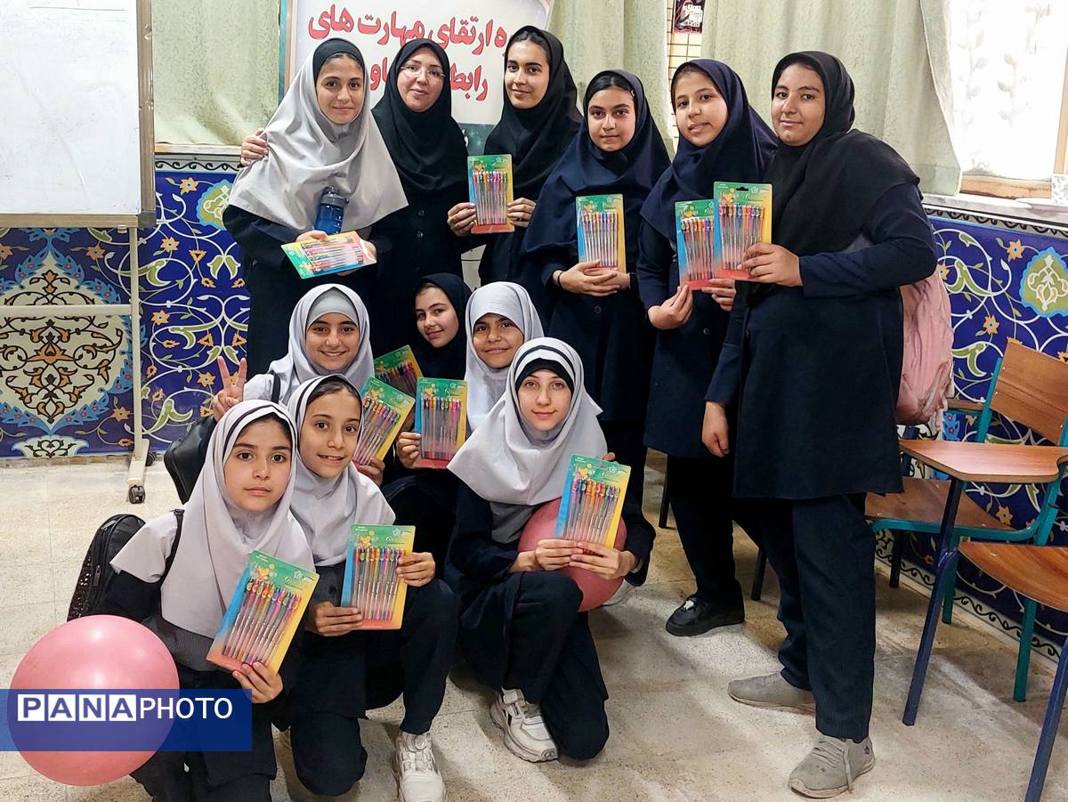 رابطان مشاوره صدای روشن آینده آموزش
