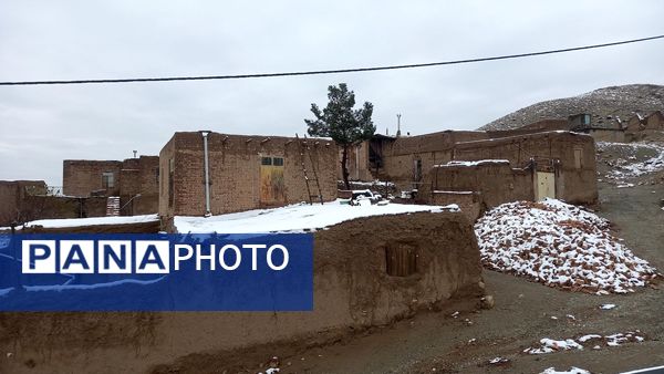 اولین صبح برفی در روستا بتو 