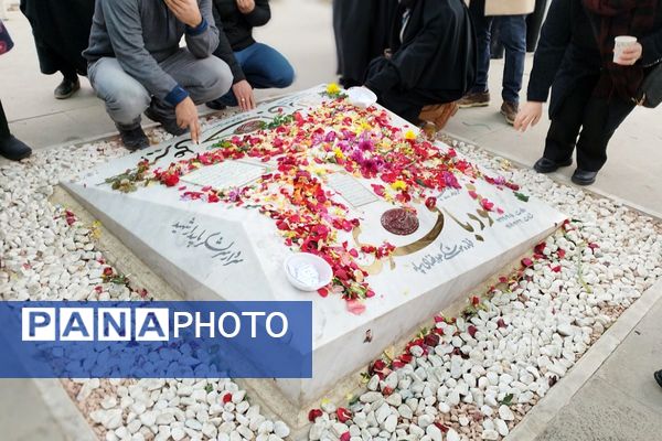 تجدید عهد با پدران آسمانی ایران