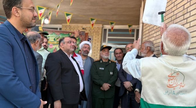 اول مهر ، نمادشروع دوباره امید ، دانش 