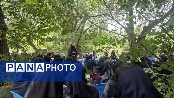 برگزاری اردوی عملی درس آمادگی دفاعی دانش‌آموزان در اردوگاه پنجعلی شازند