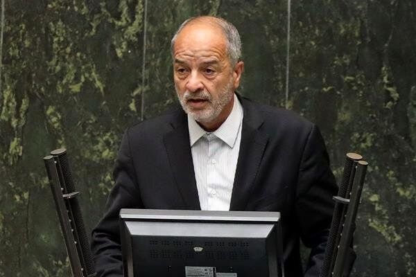 بیانات رهبری درخصوص بحث غنی‌سازی، طرف مقابل را وادار به بازنگری در مواضع منفی خود می‌کند
