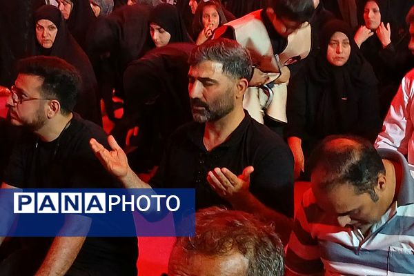 برپایی موکب "عشاق الحسین(ع) " سازمان دانش‌آموزی شهرستانهای تهران در مسیر زائران اربعین