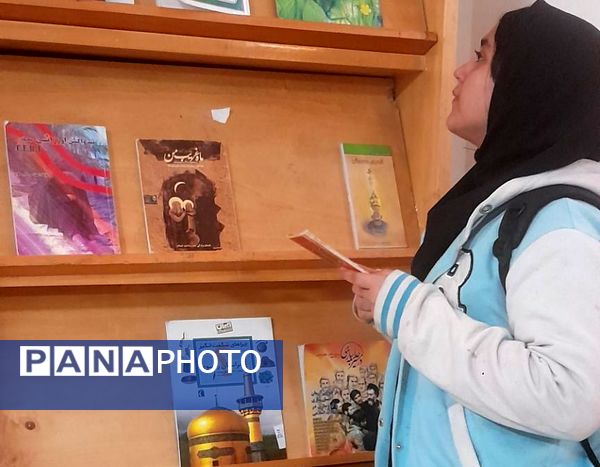 بازدید دانش‌آموزان پایه هفتم دبیرستان میرزا جعفر سروقد از فرهنگسرای انقلاب