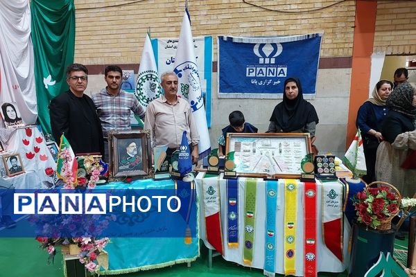 آیین نمادین افتتاحیه فعالیت‌های تابستانی دانش‌آموزان کردستانی
