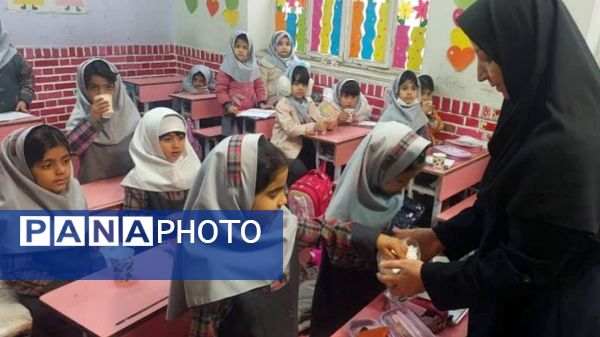 ایستگاه صلواتی در دبستان شهید غیور اصلی