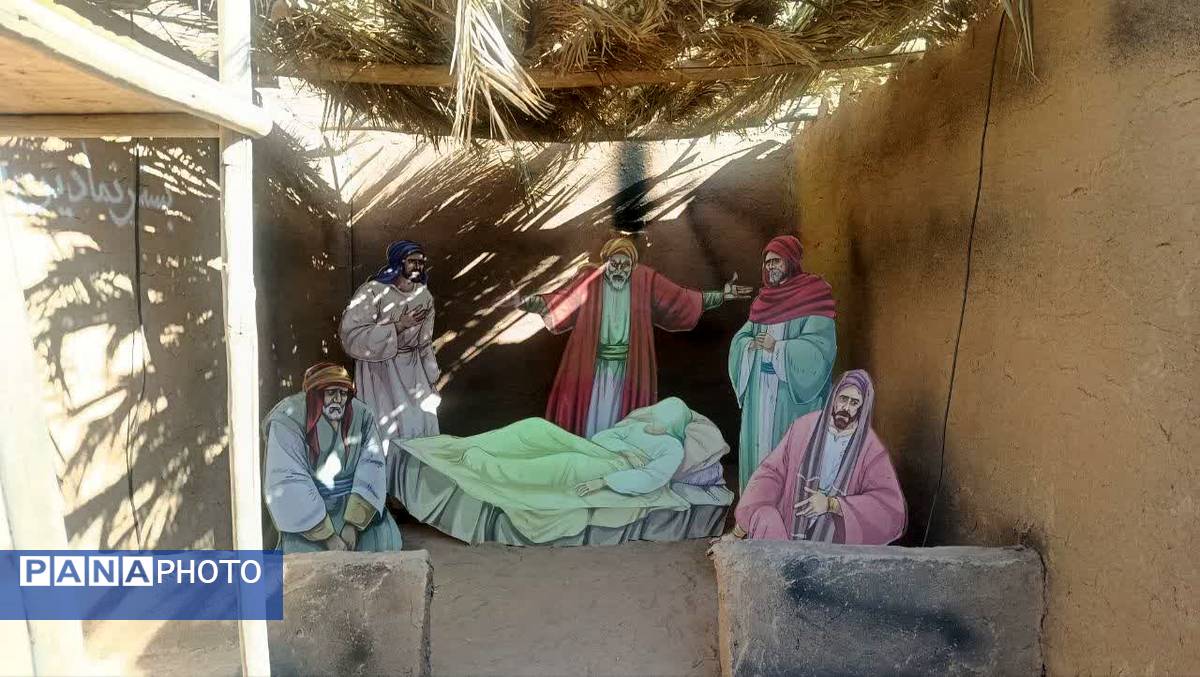 بازدید دانش‌آموزان دبیرستان علوم و معارف اسلامی صدرا از نمایشگاه حدیث غربت