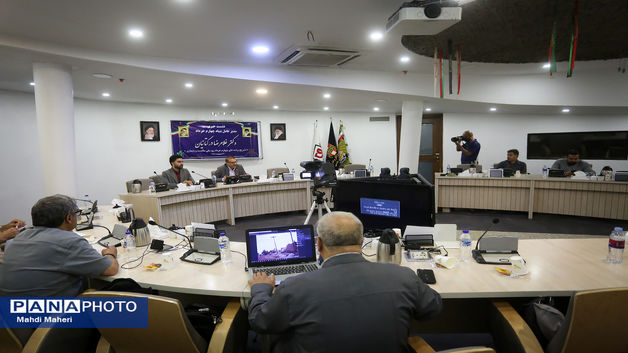 نشست خبری مدیرعامل بنیاد چهارم خرداد