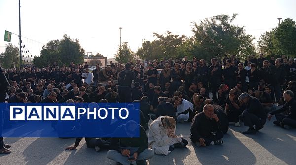 «علم‌ها در آب» سنت عاشورایی مردم بن 