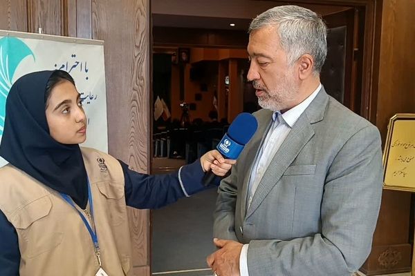 مدارس فرسوده جای خود را به فضاهای استاندارد می‌دهند