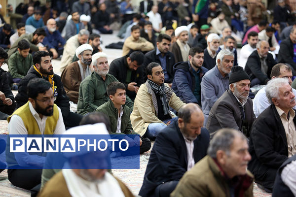 محفل قرآنی و جشن میلاد امام باقر(ع) در شب یلدای حرم حضرت معصومه(س)