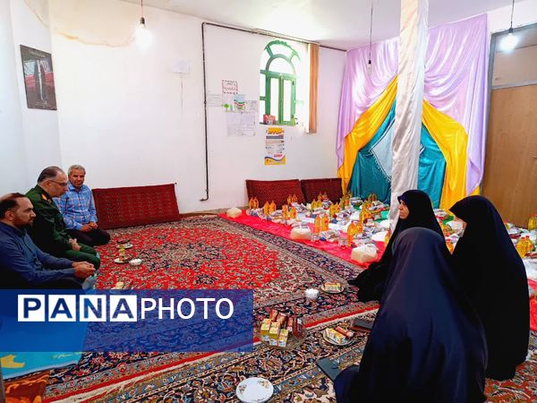 رزق کریمانه گروه جهادی شهید نعمتی به دست ۱۵۰ خانواده علی‌آباد رسید