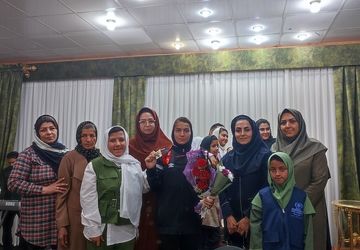 تجلیل از دانش‌آموز با نیاز ویژه مقام‌آور در مسابقات پارادوومیدانی کشور