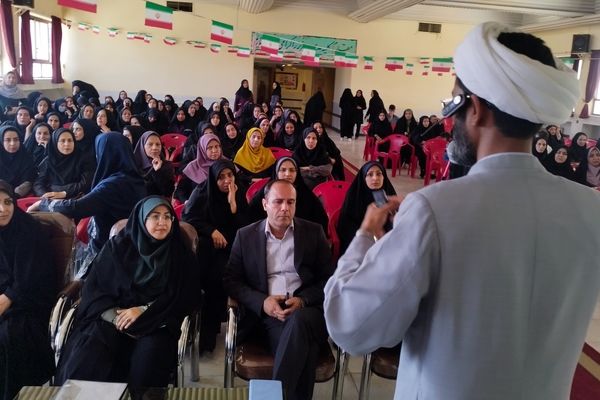 برگزاری رویداد بزرگ زیست عفیفانه با حضور مدیران مدارس ابتدایی شهر بهارستان 