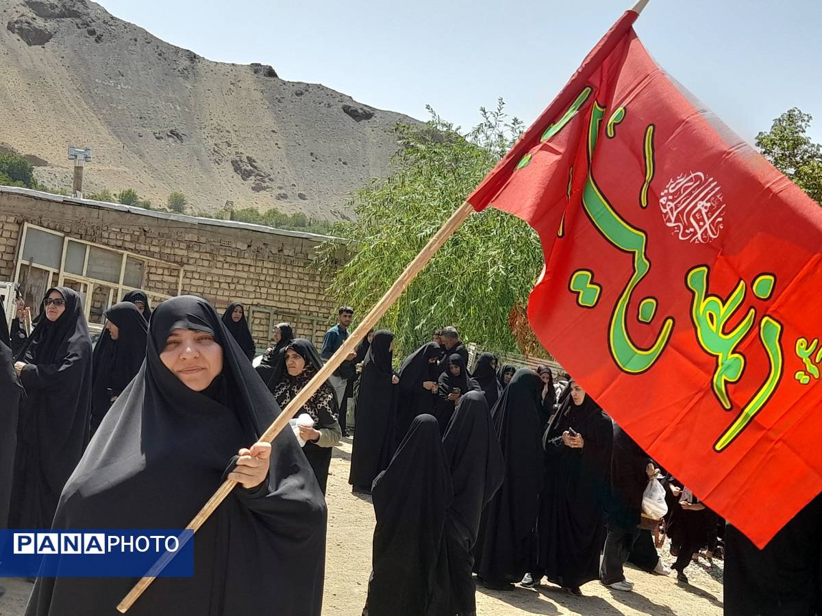 حضور حماسی مردم روستای مارکده در همایش جاماندگان اربعین حسینی