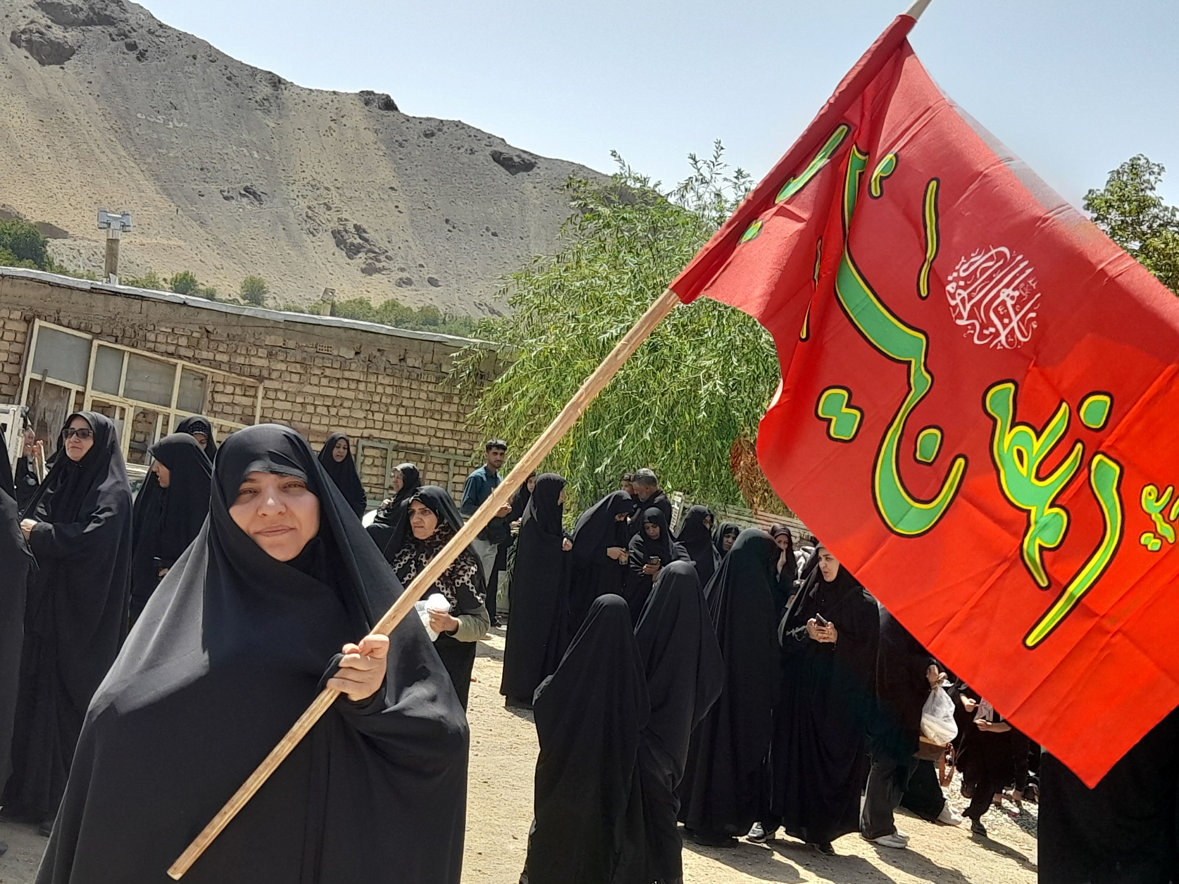 حضور حماسی مردم روستای مارکده در همایش جاماندگان اربعین حسینی