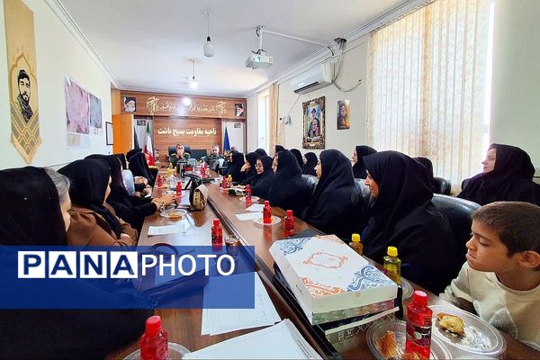 نشست هم‌اندیشی بانوان تأثیرگذار روستای شوش در باشت