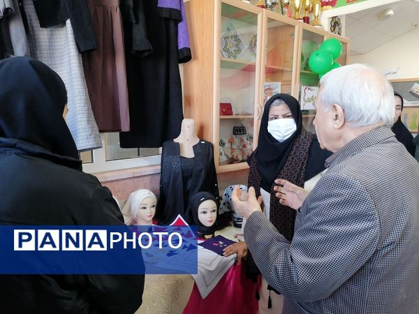 نمایشگاه کارآفرینی هنرستان عصمتیه نوخندان