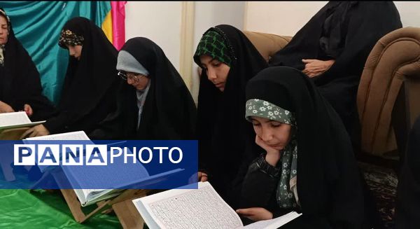 دیدار دانش‌آموزان بسیجی جوکار با خانواده شهید قاسم محمدی