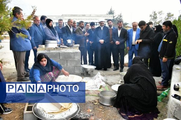 بازدید مدیر‌کل فرهنگی و هنری وزارت آموزش و پرورش از اردوگاه‌های شهید مطهری سی‌سخت و شهید بهشتی یاسوج