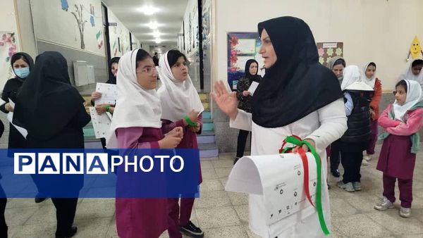 برگزاری مانور زلزله در مدرسه دانش سی سخت 