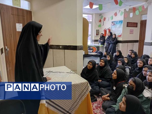 مراسم سوگواری شهادت بانوی دوعالم در دبیرستان مادرمهربان خلیل آباد