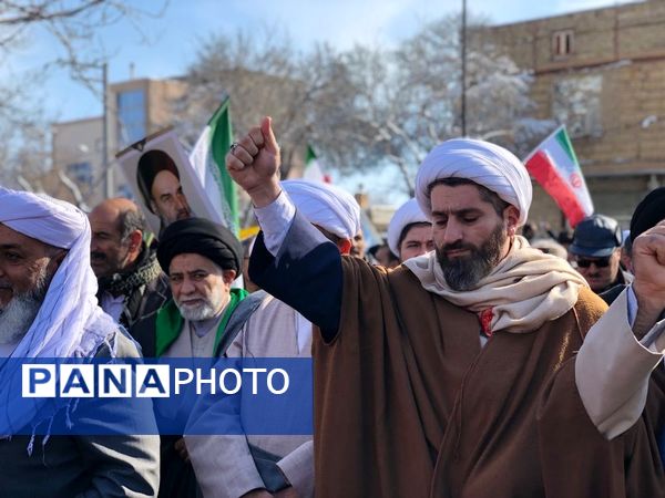 حماسه‌آفرینی دیگر از مردم منطقه رضویه در راهپیمایی 22بهمن