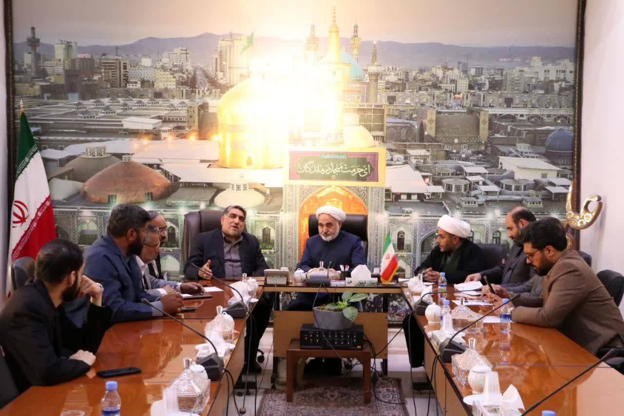 برنامه‌های کانون مداحان در نشست با معاون فرهنگی، اجتماعی و زیارت استانداری بررسی  شد
