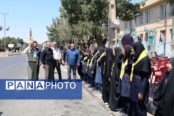 بازدید مشاور وزیر از موکب‌های سازمان دانش‌آموزی آذربایجان غربی