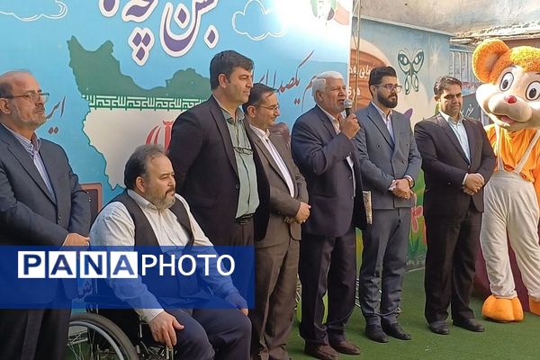 گام نهادن دانش‌آموزان کودکستانی شهرستان ورامین در مسیر تعلیم و تربیت