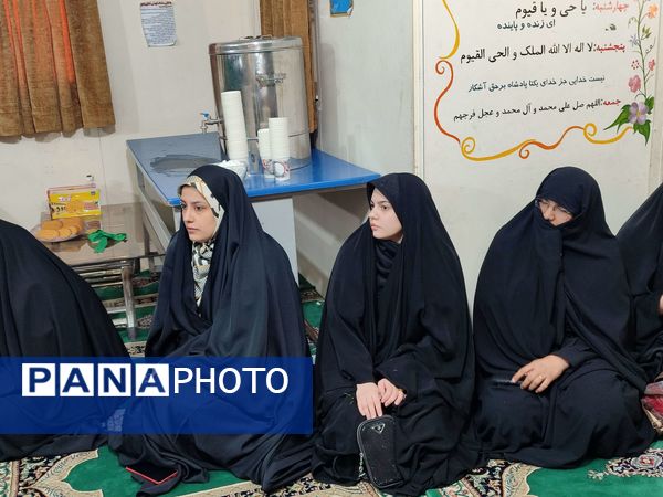 برگزاری جلسه آموزش خانواده در دبستان شاهد حاج تقی آقا بزرگ مشهد